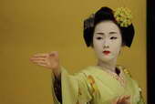 Japonija, moteris tradiciniais rūbais